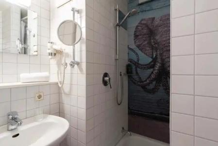 Courtyard New York Manhattan/Times Square West - 9