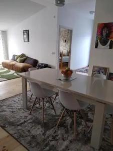 Artson B&B Mini-hotel - 11