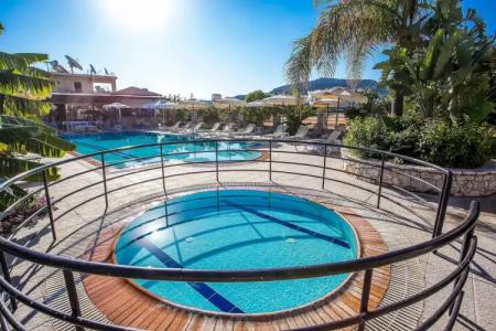 Vickys Studios Faliraki - 10