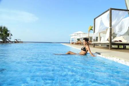 Anilana Pasikuda - 27