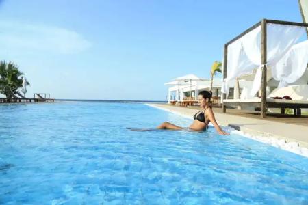 Anilana Pasikuda - 28