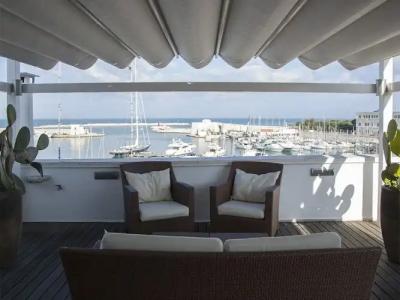 Suite Home Trani - 16