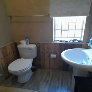 Uzuri Guesthouse CC - 27