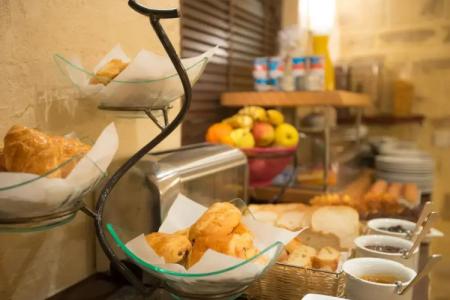 Romance Malesherbes by Patrick Hayat - 11