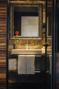 Small Luxurys of The World - Bagués - 24