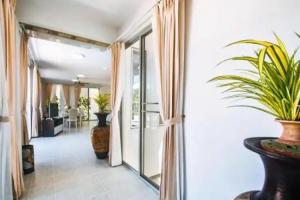 Bann Mountain View Villa, Ao Nang