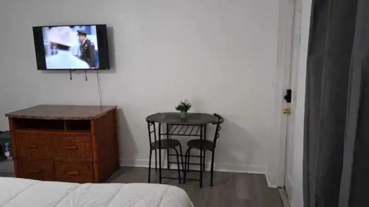 Daytona Shores Inn & Suites - 32