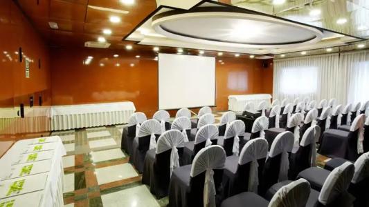 Suites Plaza & Wellness Andorra - 21