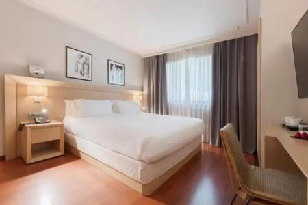 Suites Plaza & Wellness Andorra - 51