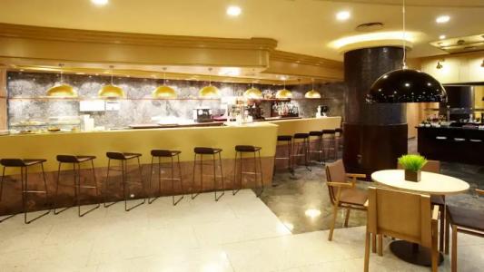 Suites Plaza & Wellness Andorra - 38