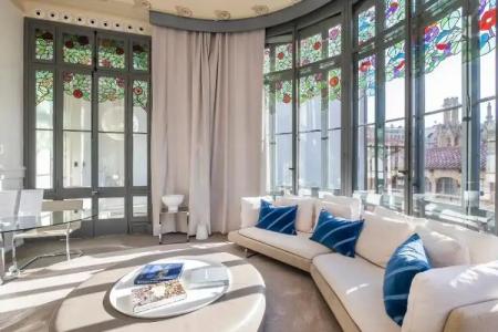 El Palauet Modernist Suites - 87