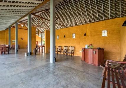 Ocean Ripples Resort - 11