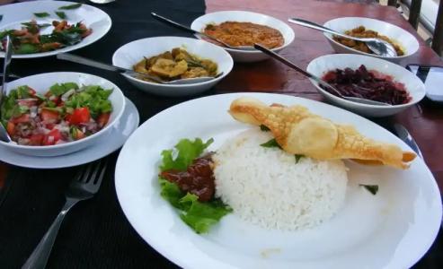 Ocean Ripples Resort - 1