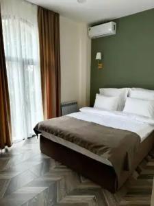 Estetico Boutique - 0