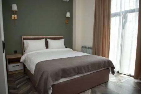 Estetico Boutique - 30