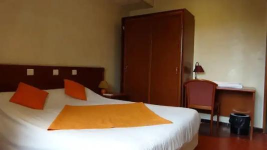 Hôtel Saint-Charles - 16