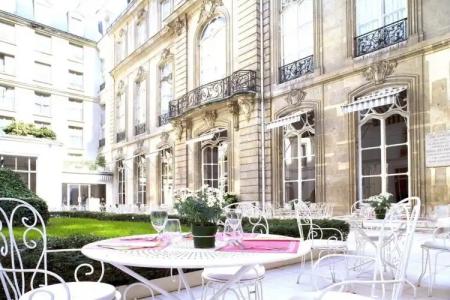 Saint James Albany Paris Spa