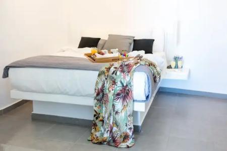 Dreaming View Suites - 111