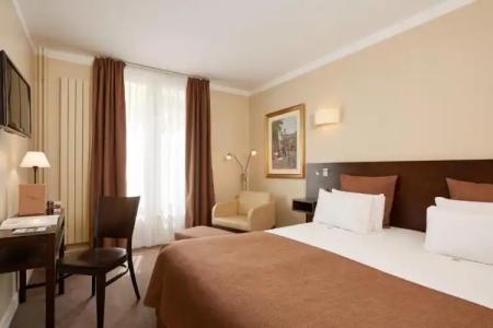 Hôtel de Sèvres - 43