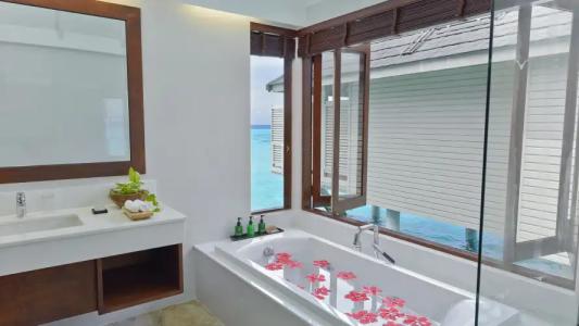 Summer Island Maldives Resort - 55
