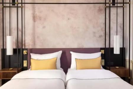 Victoria Palace - 44