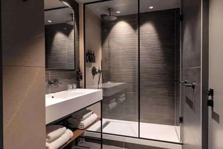 Victoria Palace - 124