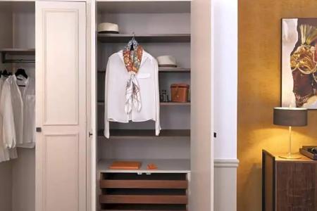 Victoria Palace - 103