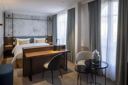 Victoria Palace - 130