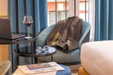 Victoria Palace - 99