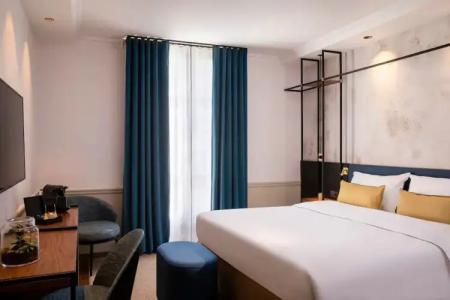 Victoria Palace - 53