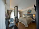 Deluxe room with city view
