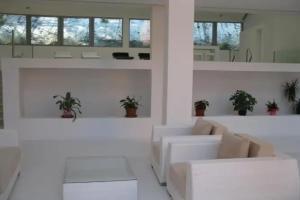 Family Hotel The Body, Batak