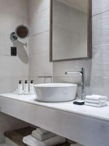 Aulūs Lindos Rhodes, Curio Collection by Hilton - 77