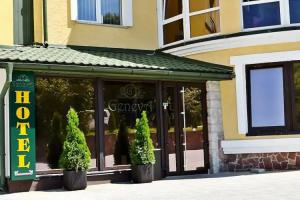 Monaco Hotel, Ternopil