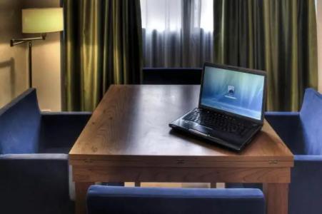 Zenit Diplomatic - 40