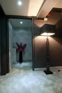 Crystal Blue + Suites - 44