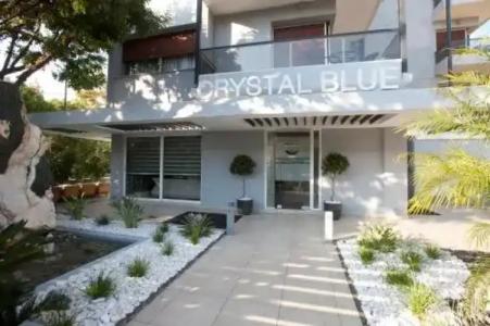 Crystal Blue + Suites - 43