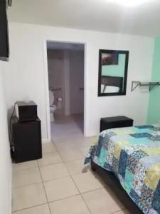 Royal Budget Inn - 1