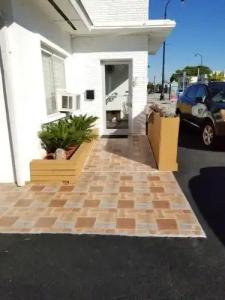 Royal Budget Inn - 4