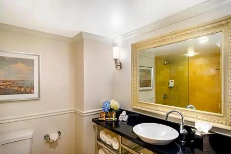 The Shores Resort & Spa - 21