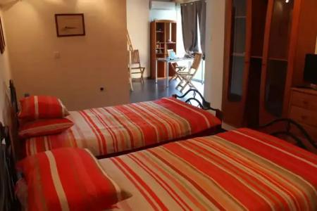 Galeria in the Garden - 79