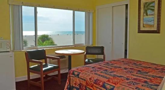 Page Terrace Motel - 5