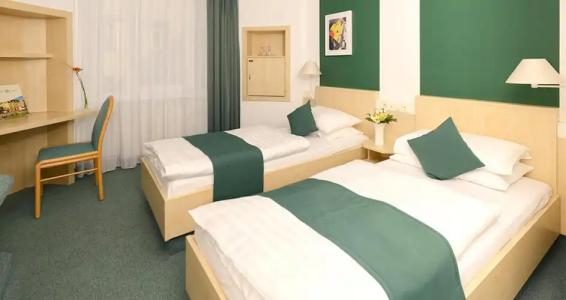 Kaiserin Augusta - 2