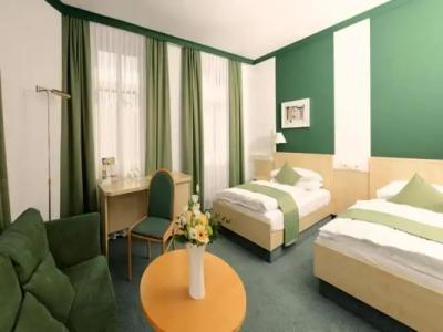 Kaiserin Augusta - 21