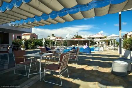 Seaside Resorts - 44