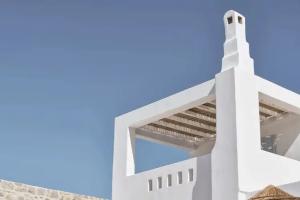 Naxian Collection, Stelida