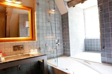 L'Hermitage Gantois, Autograph Collection - 42