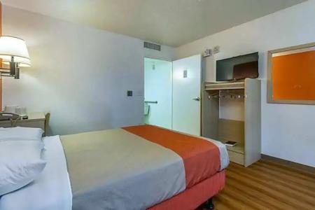 Motel 6 Phoenix North - Bell Road - 23