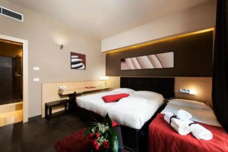 UNAHOTELS Villa dei Platani Foligno - 29