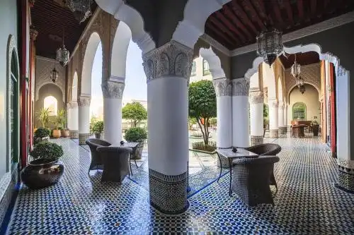 Palais Faraj Suites & Spa - 4